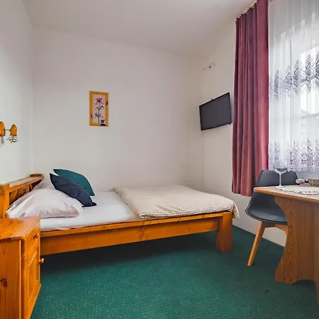 Budget Room - Tanie Pokoje Burtek Zakopane Exterior photo
