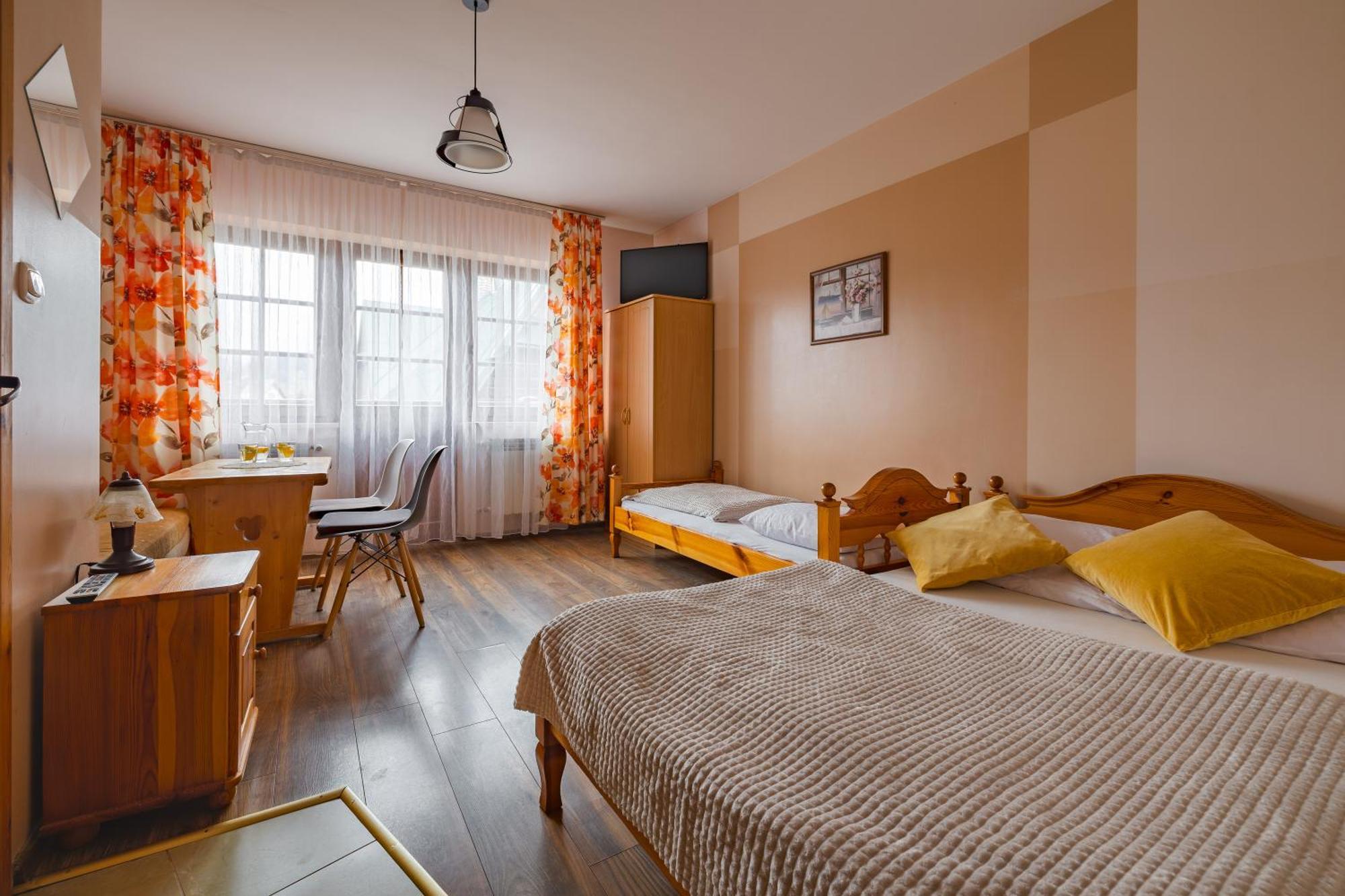 Budget - Tanie Burtek Homestay *